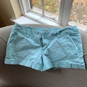 Mossimo Supply Co. Shorts size M (7)